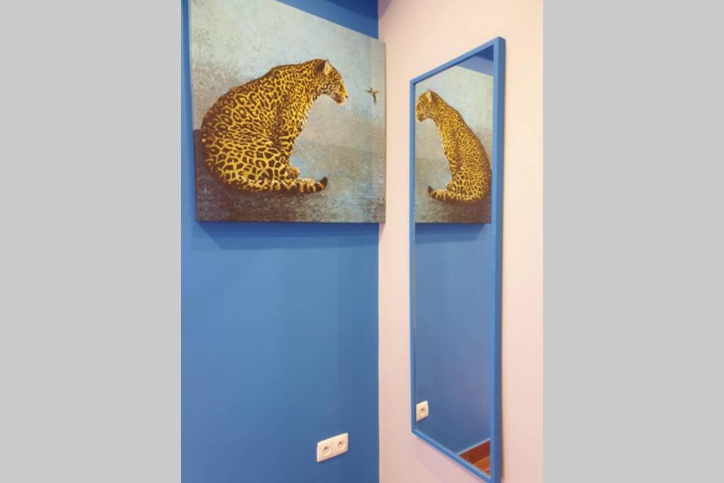 The Quiet Blue Home In The City Center! كراكوفيا المظهر الخارجي الصورة